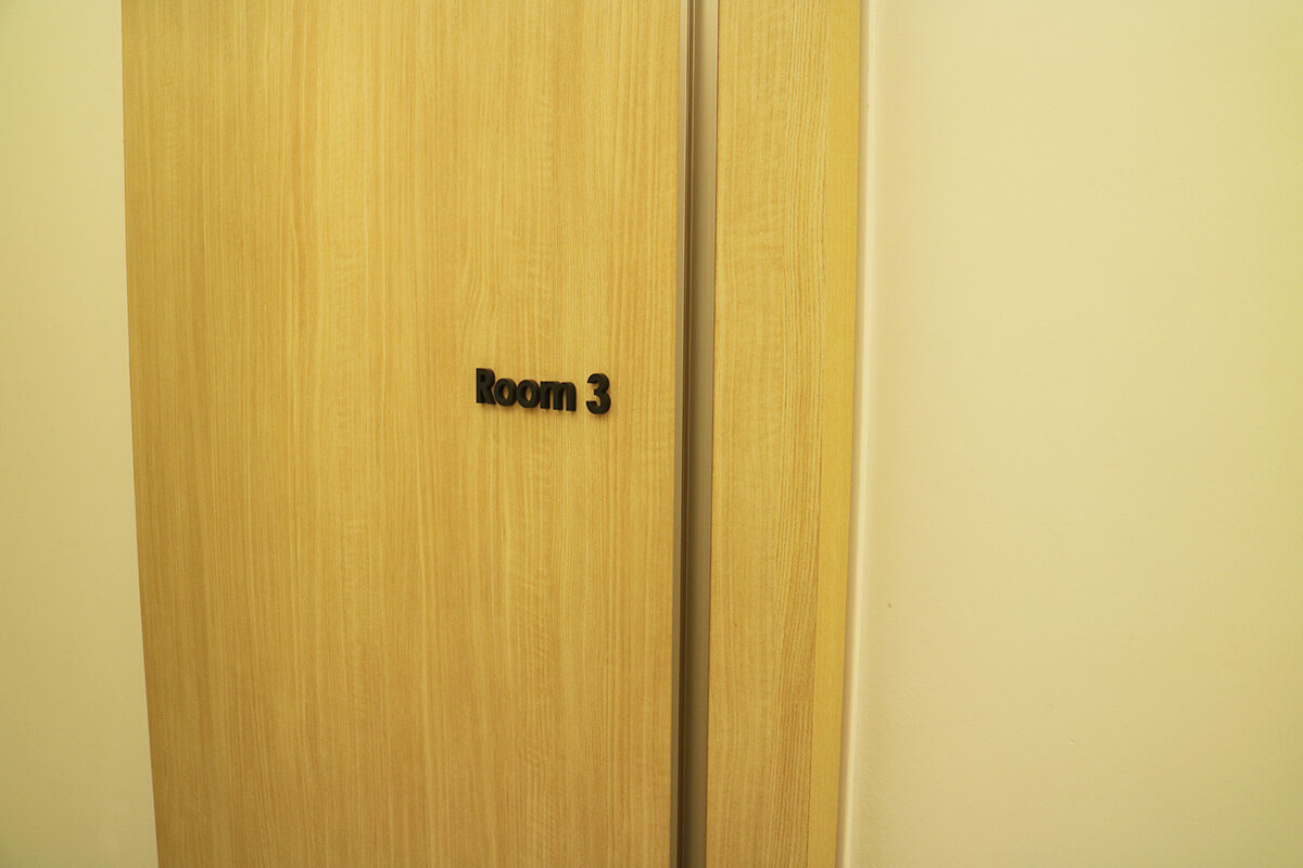 Room3の扉